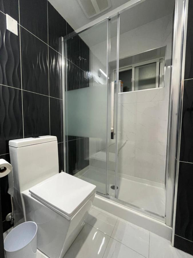 Modern & Luxurious Suites In Surrey Kültér fotó