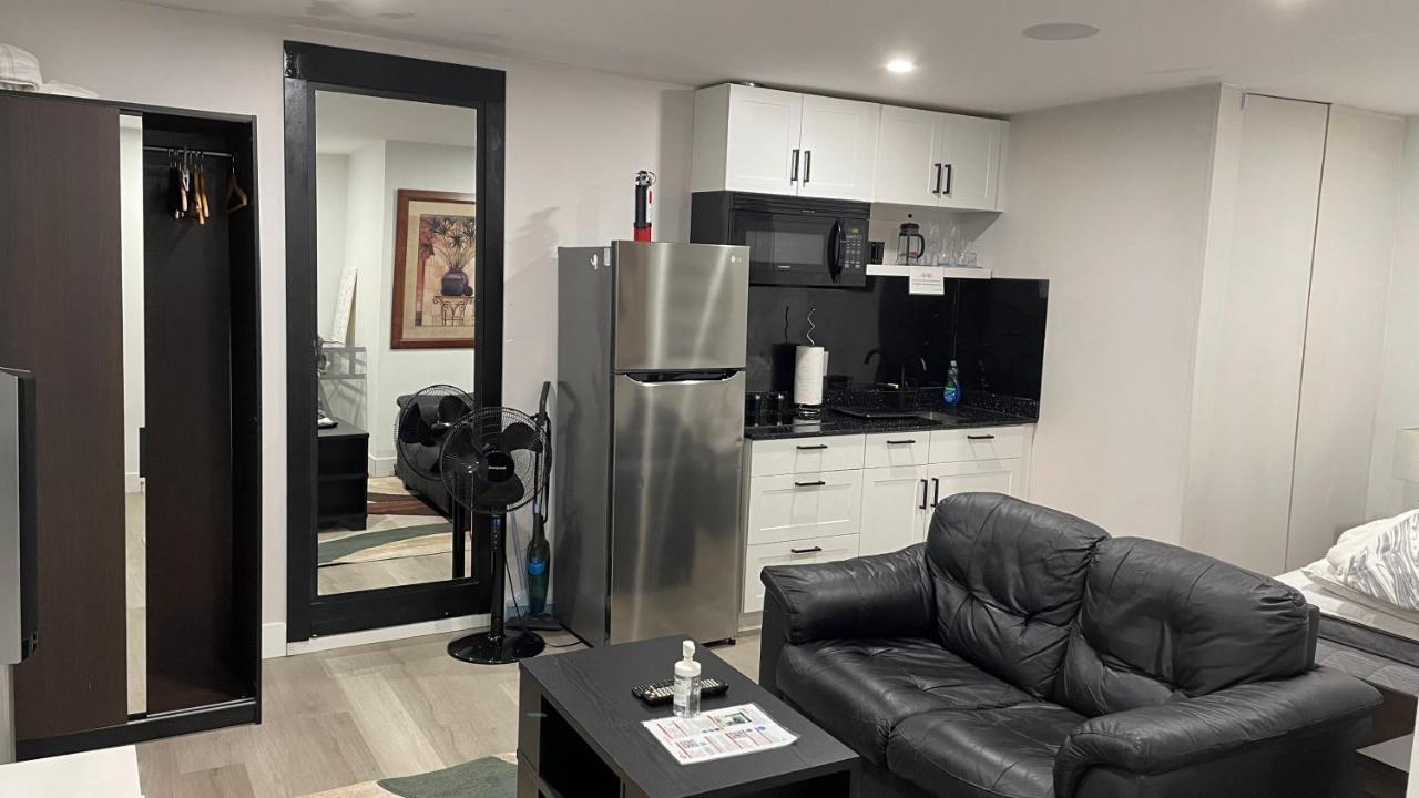 Modern & Luxurious Suites In Surrey Kültér fotó