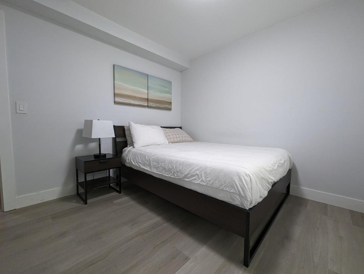 Modern & Luxurious Suites In Surrey Kültér fotó